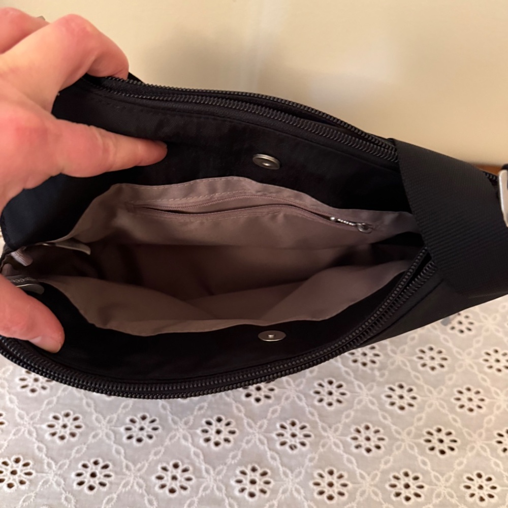 Baggallini - image 5